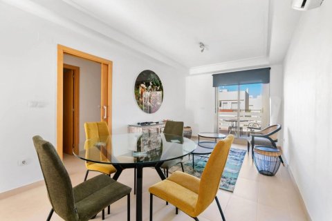 Apartament w Pilar de la Horadada, Alicante, Hiszpania 2 sypialnie, 62 mkw. nr 190397 – zdjęcie 7