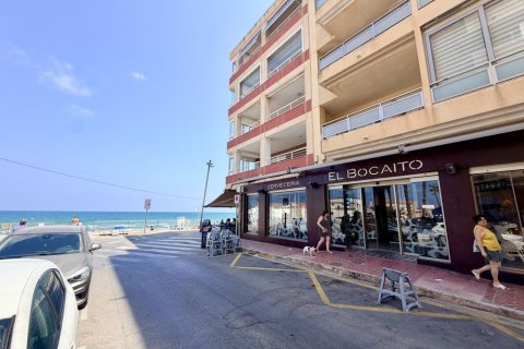 Lägenhet till salu i Guardamar del Segura, Alicante, Spanien 2 sovrum,  Nr. 190398 - foto 15