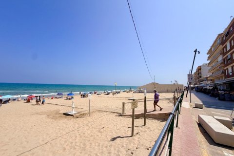 Lägenhet till salu i Guardamar del Segura, Alicante, Spanien 2 sovrum,  Nr. 190398 - foto 21