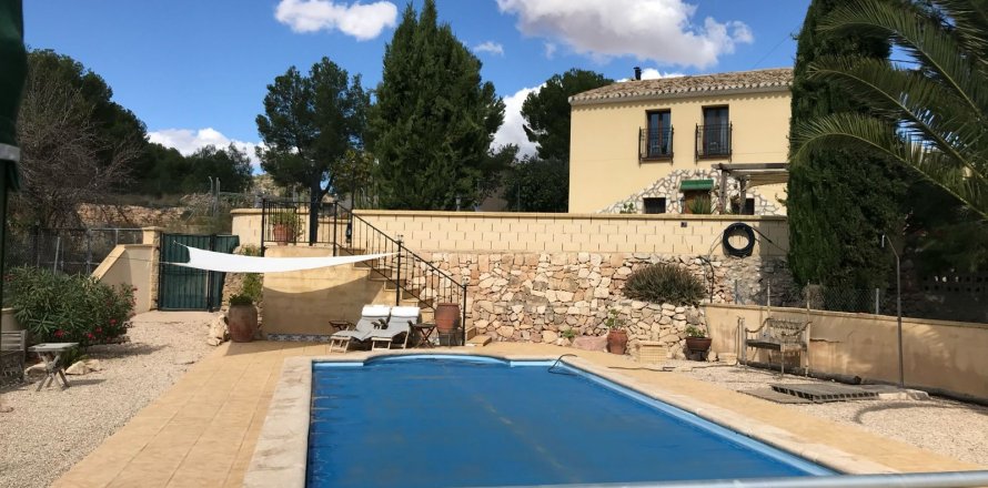 Villa Monovar, Alicante, Spānijā 5 istabas, 300 m2 Nr. 190399