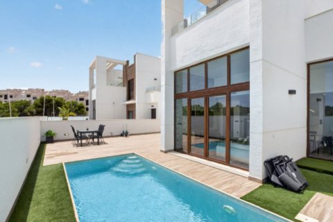 Villa till salu i Torrevieja, Alicante, Spanien 4 sovrum, 149 kvm. Nr. 190096 - foto 2