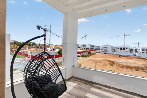Villa till salu i Torrevieja, Alicante, Spanien 4 sovrum, 149 kvm. Nr. 190095 - foto 29