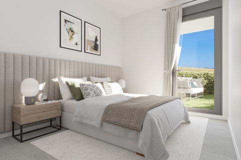 Radhus till salu i Manilva, Malaga, Spanien 4 sovrum, 162 kvm. Nr. 162953 - foto 9