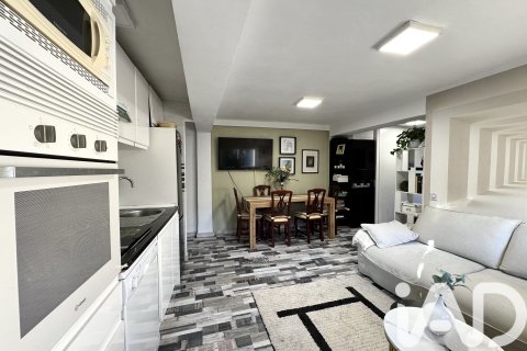 Apartment for sale in Madrid, Spain 2 bedrooms, 62 sq.m. No. 172375 - photo 12