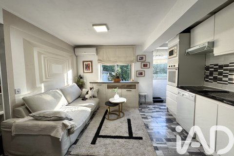 Apartment for sale in Madrid, Spain 2 bedrooms, 62 sq.m. No. 172375 - photo 7