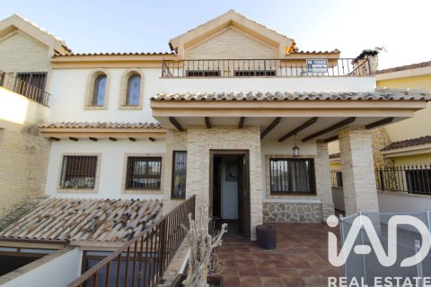 Продажа таухауса в Бигастро, Аликанте, Испания 3 спальни, 215м2 №152644 - фото 18