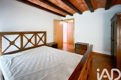 Lägenhet till salu i Barcelona, Spanien 4 sovrum, 92 kvm. Nr. 152648 - foto 5