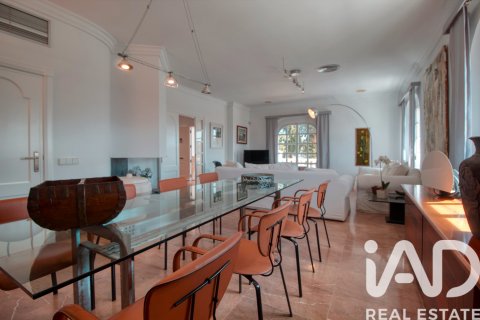 Сasa en venta en Torrevieja, Alicante, España 4 dormitorios, 393 m2 No. 152645 - foto 11