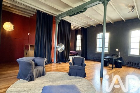 Takvåning till salu i Barcelona, Spanien 2 sovrum, 293 kvm. Nr. 152643 - foto 22