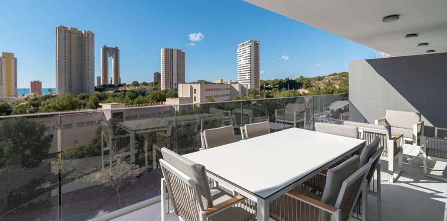 Apartment Benidorm, Alicante, Espagne 2 chambres, 75 m2 No. 66321