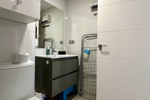 Apartamento en venta en Alicante, España 3 dormitorios, 78 m2 No. 146737 - foto 9