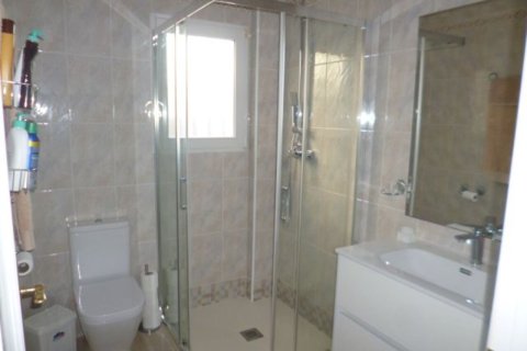 Продажа виллы в Аликанте, Испания 3 спальни, 95м2 №146742 - фото 21