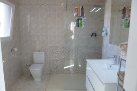 Продажа виллы в Аликанте, Испания 3 спальни, 95м2 №146742 - фото 7