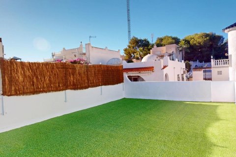 Bungalow for sale in Alicante, Spain 2 bedrooms, 58 sq.m. No. 146738 - photo 22