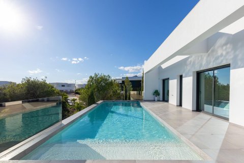 Villa for sale in Pinar De Campoverde, Alicante, Spain 4 bedrooms, 278 sq.m. No. 146408 - photo 10