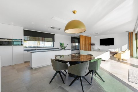 Villa for sale in Pinar De Campoverde, Alicante, Spain 4 bedrooms, 278 sq.m. No. 146408 - photo 22