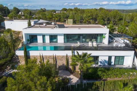 Villa in Pinar De Campoverde, Alicante, Spain 4 bedrooms, 278 sq.m. No. 146408