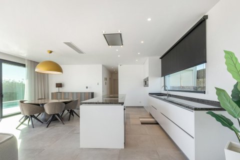 Villa for sale in Pinar De Campoverde, Alicante, Spain 4 bedrooms, 278 sq.m. No. 146408 - photo 15
