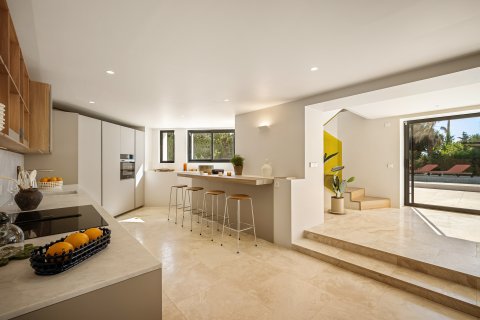 Villa in Marbella, Malaga, Spain 4 bedrooms, 262 sq.m. No. 162099