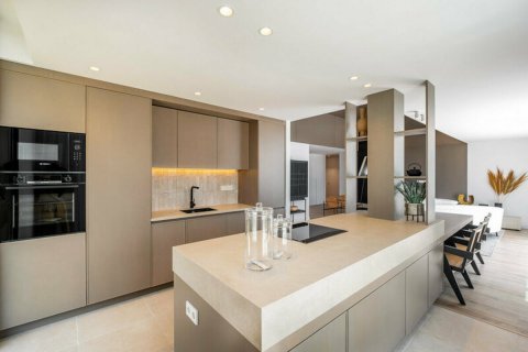 Casa in vendita Estepona, Malaga, Spagna 4 camere da letto, 270 mq. N° 109512 - foto 10