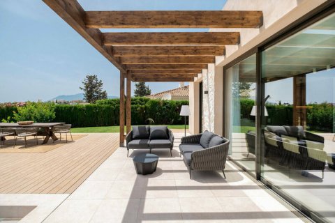 Casa in vendita Estepona, Malaga, Spagna 4 camere da letto, 270 mq. N° 109512 - foto 6