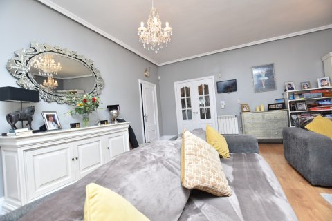 Finca myytävänä Daya Vieja, Alicante, Espanja, 6 makuuhuonetta, 299 m2 No. 137891 - kuva 18
