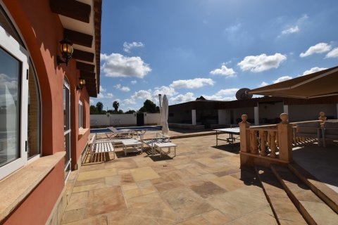 Finca myytävänä Daya Vieja, Alicante, Espanja, 6 makuuhuonetta, 299 m2 No. 137891 - kuva 7