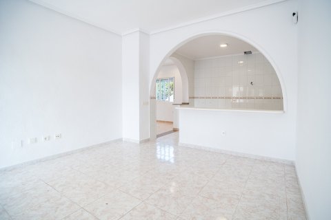Villa till salu Ciudad Quesada, Alicante, Spanien 4 sovrum, 190 kvm. Nr. 137892 - foto 13