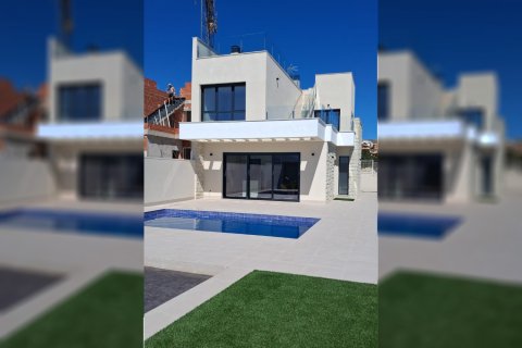 Villa a Benidorm, Alicante, Spagna 3 camere da letto, 213 mq. N° 180204