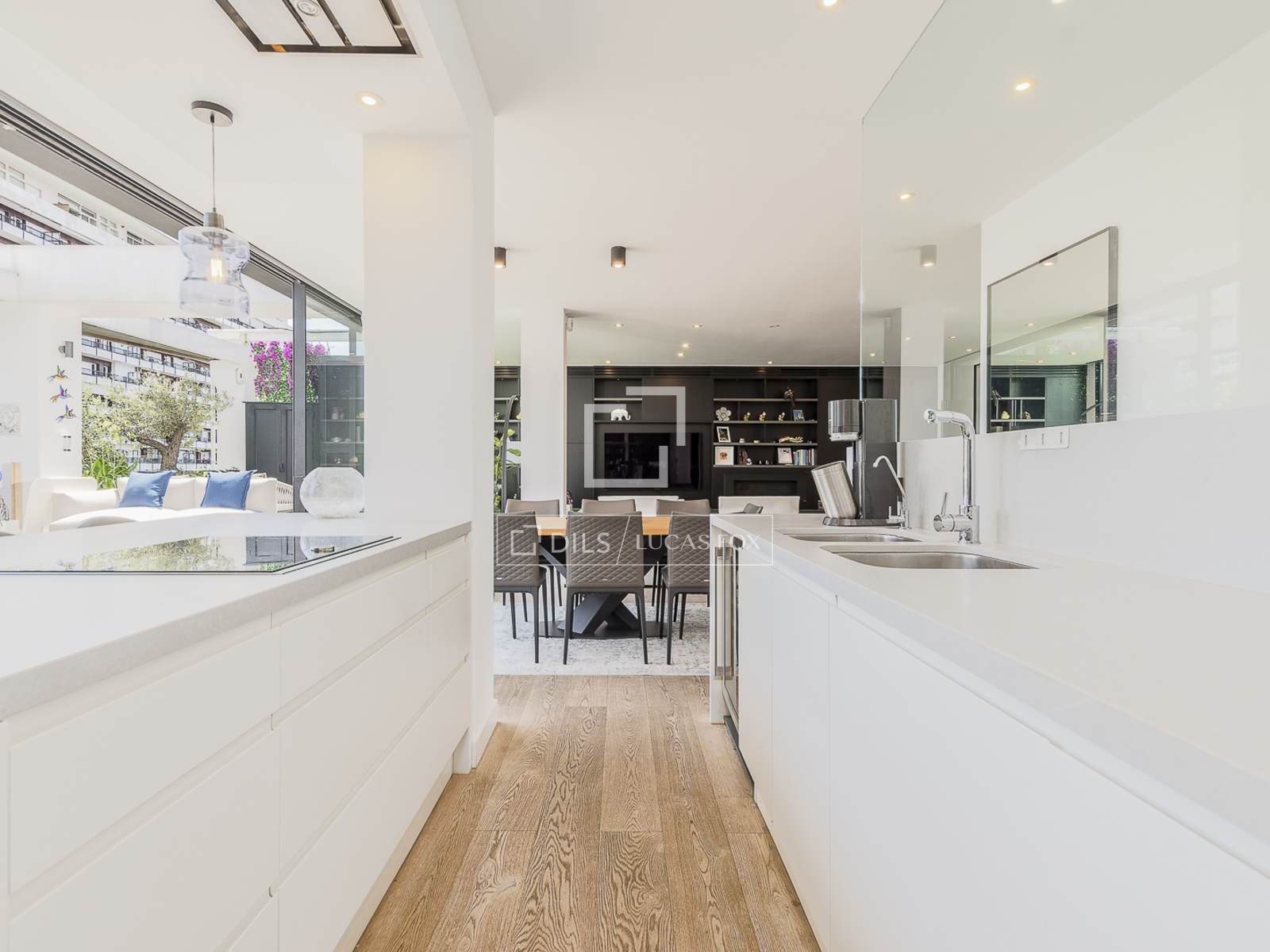 Penthouse w Barcelona, Hiszpania 5 sypialni, 240 mkw. nr 192538
