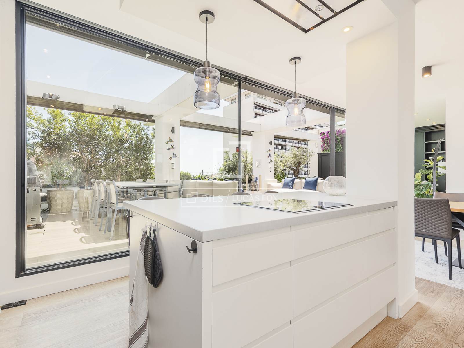 Penthouse w Barcelona, Hiszpania 5 sypialni, 240 mkw. nr 192538