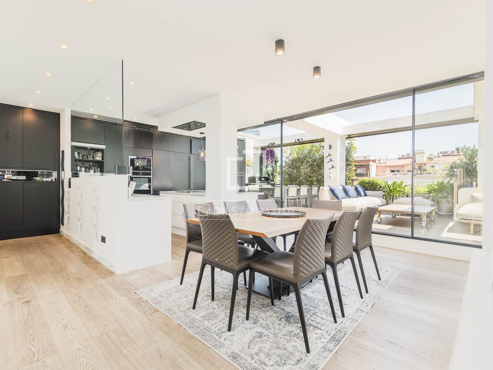 Penthouse w Barcelona, Hiszpania 5 sypialni, 240 mkw. nr 192538