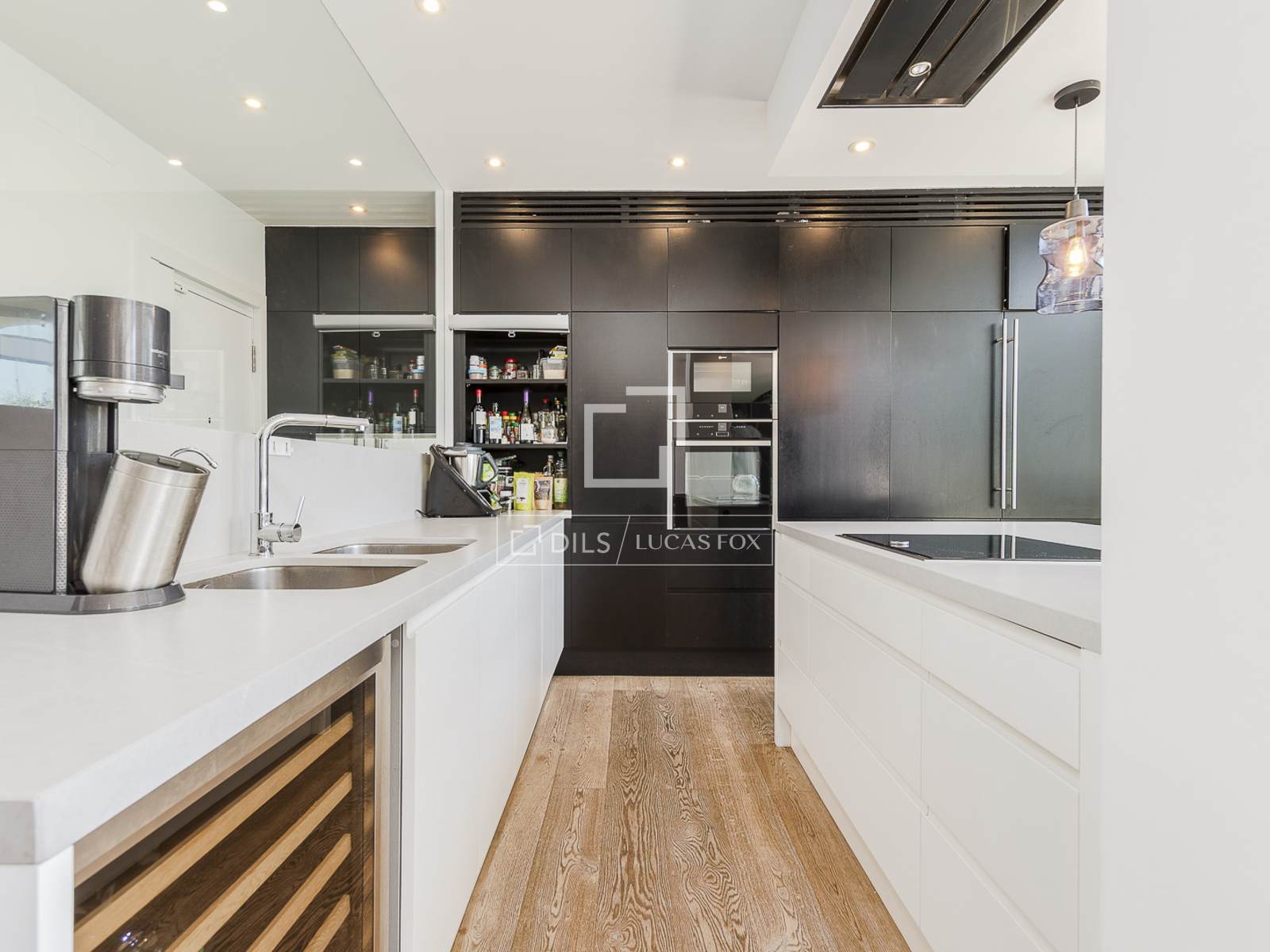 Penthouse w Barcelona, Hiszpania 5 sypialni, 240 mkw. nr 192538