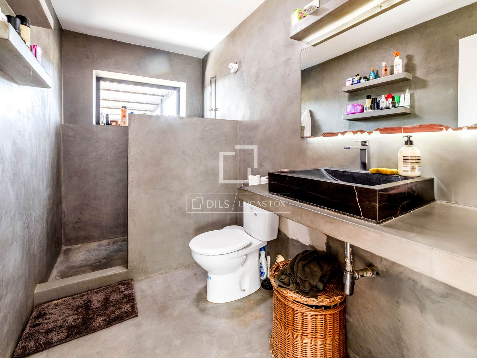 Finca a Sitges, Barcelona, Spagna 4 camere da letto, 280 mq. N° 192532