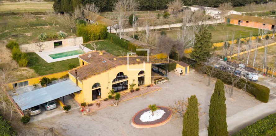 Finca a Sitges, Barcelona, Spagna 4 camere da letto, 280 mq. N° 192532