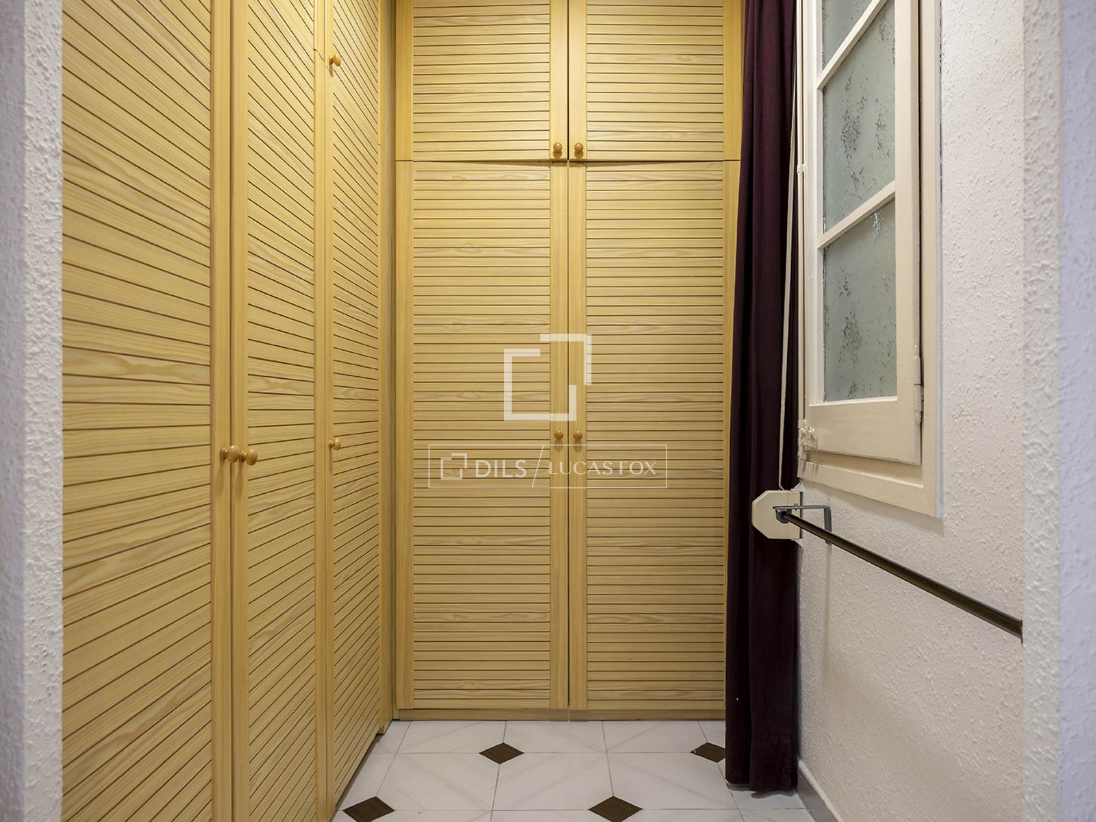 Квартира в Барселона, Испания 2 спальни, 70м2 №192535