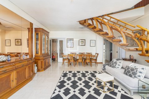 Attico in vendita a Barcelona, Spagna 3 camere da letto, 167 mq. N° 192534 - foto 2