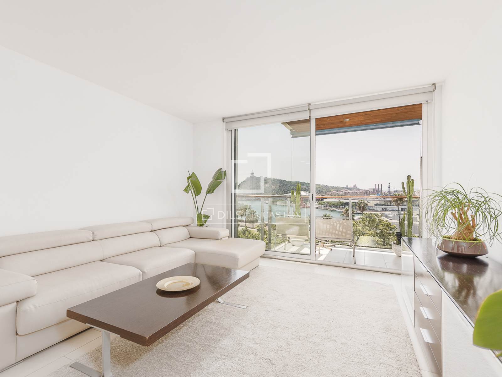 Penthouse in Barcelona, Spain 1 bedroom, 53 sq.m. No. 192536