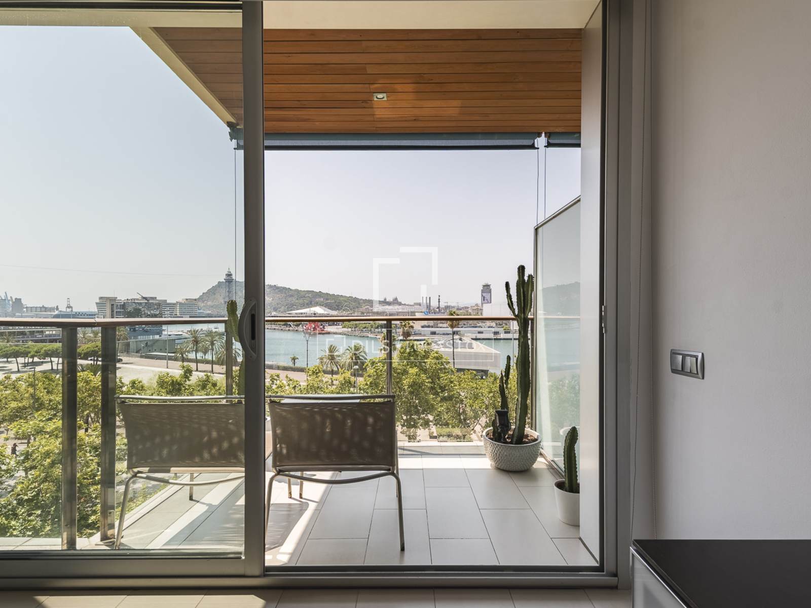 Penthouse in Barcelona, Spain 1 bedroom, 53 sq.m. No. 192536