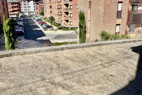 Продажа дома в Ла-Баньеса, Леон, Испания 4 спальни, 204м2 №195072 - фото 27