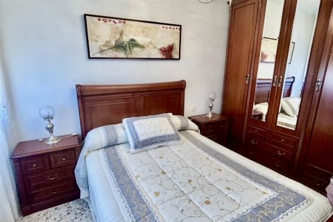 Продажа дома в Ла-Баньеса, Леон, Испания 4 спальни, 204м2 №195072 - фото 16