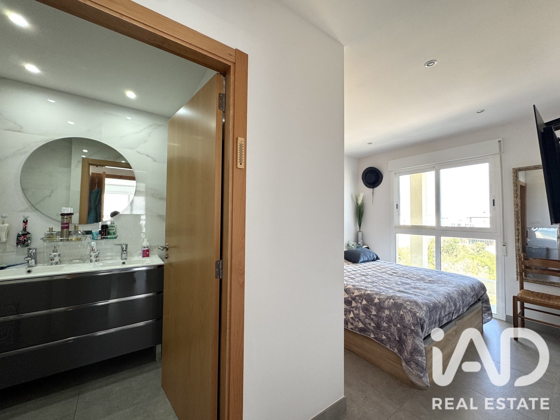 Apartment à Oliva, Valencia, Espagne 2 chambres, 93 m2 No. 195073