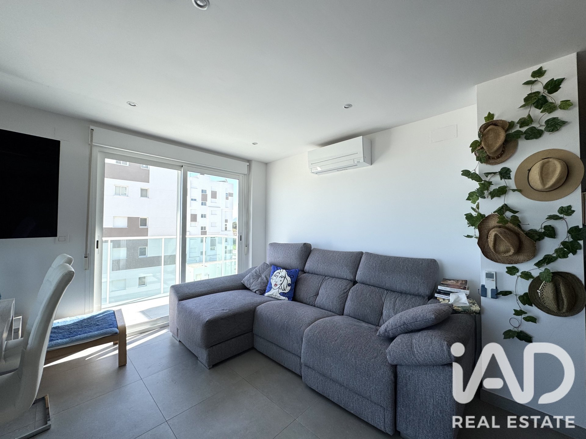 Apartment à Oliva, Valencia, Espagne 2 chambres, 93 m2 No. 195073
