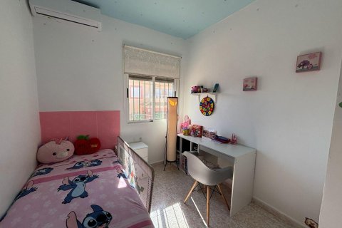 Duplex in vendita a Torrevieja, Alicante, Spagna 4 camere da letto, 66 mq. N° 168051 - foto 9