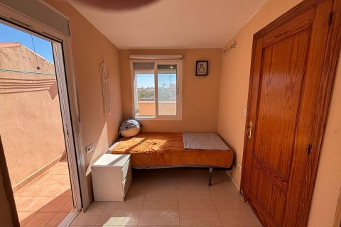 Duplex in vendita a Torrevieja, Alicante, Spagna 4 camere da letto, 66 mq. N° 168051 - foto 4