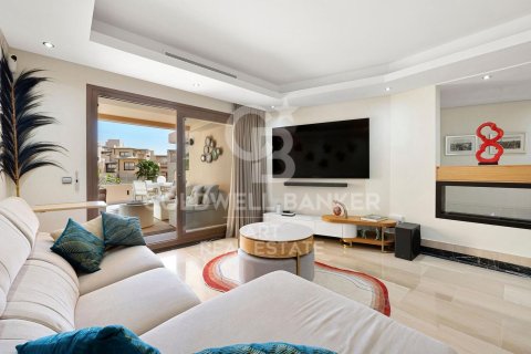 Attico in vendita a Estepona, Malaga, Spagna 4 camere da letto, 174 mq. N° 158873 - foto 5