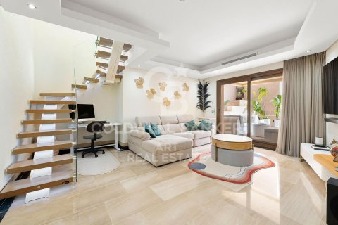 Penthouse à vendre à Estepona, Malaga, Espagne, 4 chambres, 174 m2 No. 158873 - photo 8