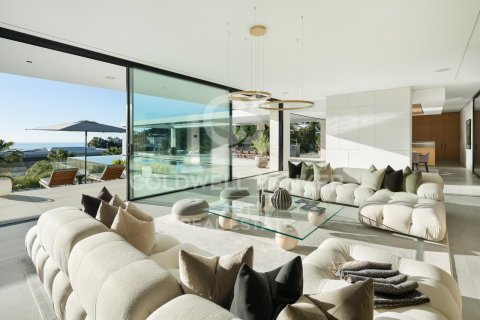 Villa for sale in Benahavis, Malaga, Spain 8 bedrooms, 1445 sq.m. No. 158871 - photo 3