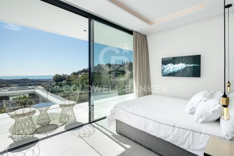 Villa for sale in Benahavis, Malaga, Spain 8 bedrooms, 1445 sq.m. No. 158871 - photo 15