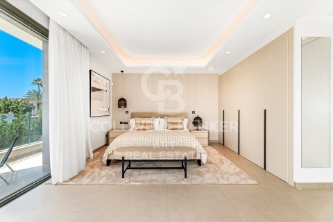 Willa w Marbella, Malaga, Hiszpania 4 sypialnie, 770 mkw. nr 158877 – zdjęcie 6